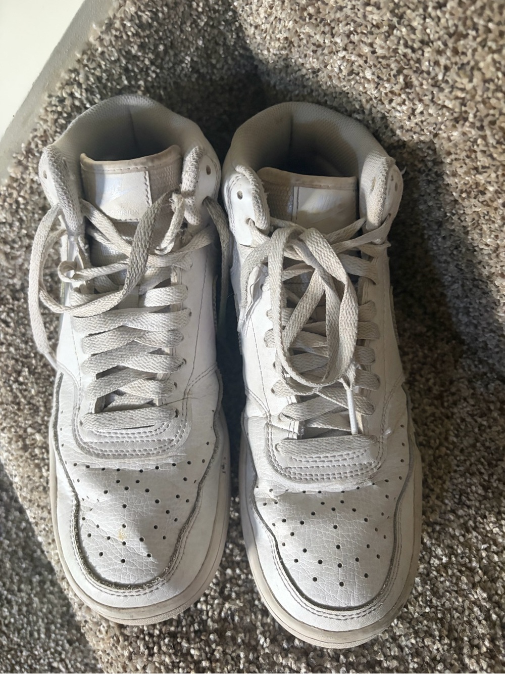 Nike White High-Top Sneakers with Iridescent Blue-Purple Swoosh - Picture 2 of 6